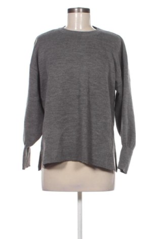 Pulover de femei Unbranded, Mărime M, Culoare Gri, Preț 145,00 Lei, #137252833