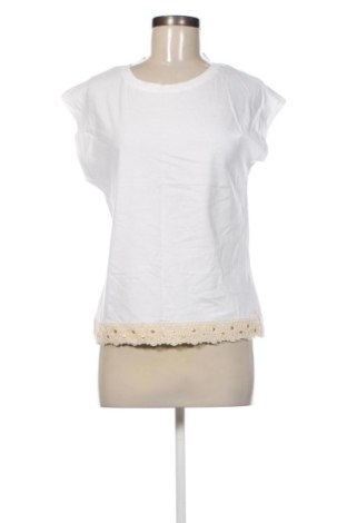 Top de femei Beloved, Mărime M, Culoare Alb, Preț 41,99 Lei, #137206942