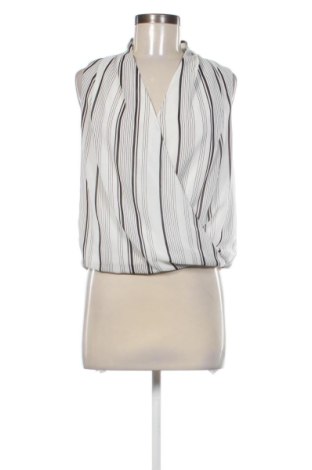 Top de femei H&M, Mărime S, Culoare Multicolor, Preț 57,74 Lei, #137278437