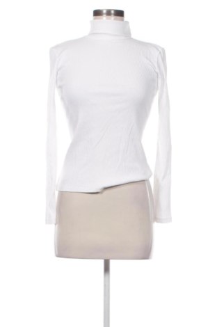 Helancă de femei Mohito, Mărime XS, Culoare Alb, Preț 50,84 Lei, #137280326