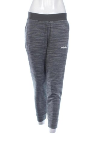 Pantaloni trening de femei Adidas, Mărime XL, Culoare Gri, Preț 138,00 Lei, #137245828