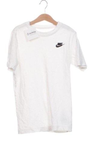 Gyerek póló Nike, Méret 9-10y / 140-146 cm, Szín Fehér, Ár 4 965 Ft, #137215881