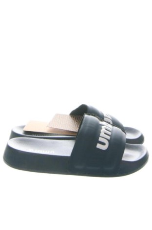 Detské papuče Umbro, Veľkosť 30, Farba Modrá, Cena  23,54 €, #137240041