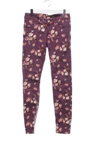 Kinderjeans H&M, Größe 12-13y/ 158-164 cm, Farbe Mehrfarbig, Preis € 15,00, #137272869
