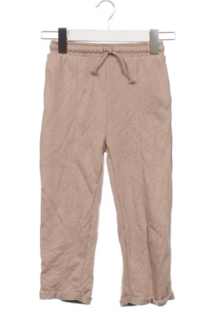 Pantaloni de trening, pentru copii George, Mărime 4-5y/ 110-116 cm, Culoare Bej, Preț 16,12 Lei, #137092757