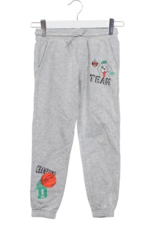 Παιδική κάτω φόρμα Kids, Μέγεθος 5-6y/ 116-122 εκ., Χρώμα Γκρί, Τιμή 8,57 €, #137263557