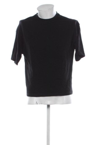 Мъжка тениска Pull&Bear, Размер M, Цвят Черен, Цена 11,70 €, #137252462