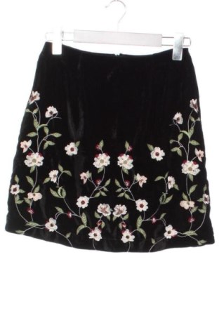 Пола New Look, Размер XS, Цвят Многоцветен, Цена 6,09 €, #137255410