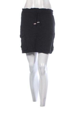 Fustă Janina, Mărime S, Culoare Negru, Preț 30,00 Lei, #137257017