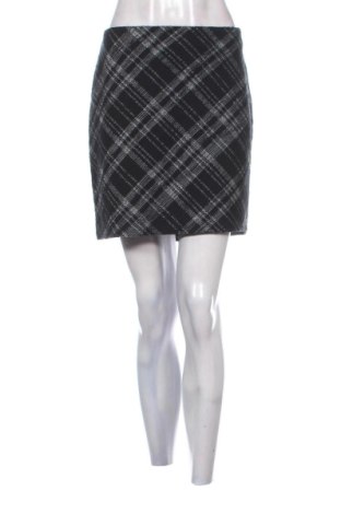 Fustă Yessica, Mărime M, Culoare Multicolor, Preț 41,99 Lei, #137273619