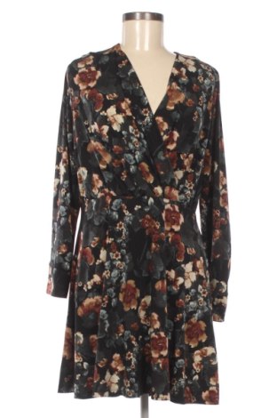 Rochie H&M, Mărime M, Culoare Multicolor, Preț 196,32 Lei, #137244875