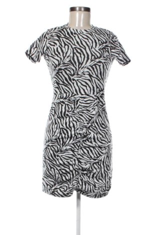 Kleid Sinsay, Größe M, Farbe Mehrfarbig, Preis 8,00 €, #137247960