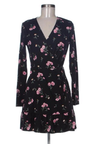 Рокля H&M, Размер M, Цвят Многоцветен, Цена 15,43 €, #137252291