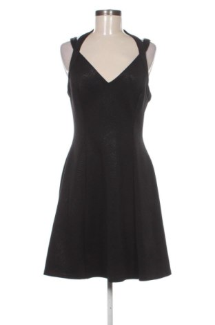 Рокля Guess, Размер M, Цвят Черен, Цена 39,00 €, #137254527