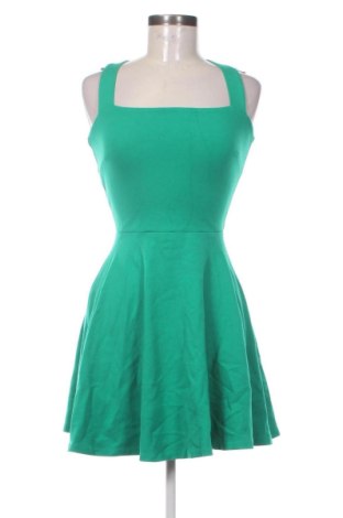Rochie Zara, Mărime M, Culoare Verde, Preț 72,00 Lei, #137258697