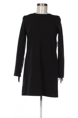 Rochie Pinko, Mărime S, Culoare Negru, Preț 440,92 Lei, #137266899