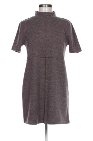 Rochie Zara, Mărime M, Culoare Maro, Preț 66,00 Lei, #137278923