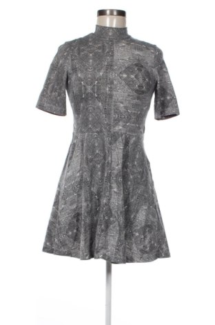 Sukienka Gina Tricot, Rozmiar S, Kolor Kolorowy, Cena 38,10 zł, #137280105