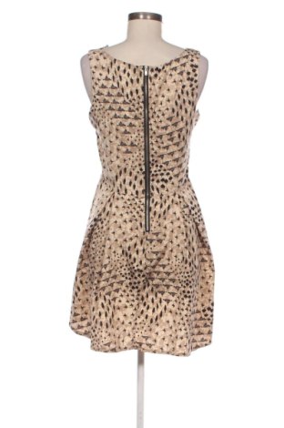 Rochie Mela Loves London, Mărime M, Culoare Multicolor, Preț 78,76 Lei, #137252676