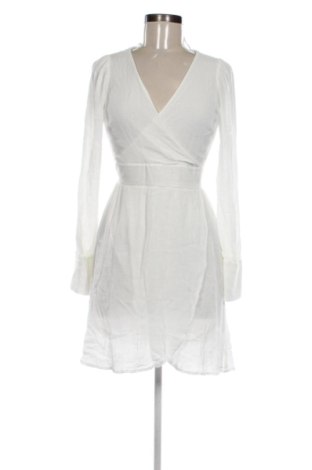 Sukienka Vero Moda, Rozmiar XS, Kolor Biały, Cena 42,34 zł, #137267827