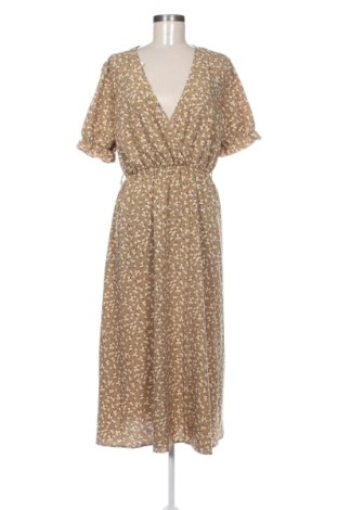 Rochie SHEIN, Mărime M, Culoare Bej, Preț 78,74 Lei, #137270911