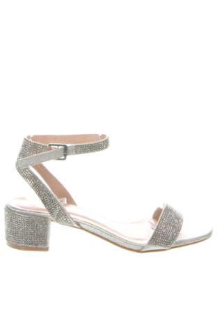 Sandalen Sandrine, Größe 39, Farbe Silber, Preis 29,00 €, #137247247