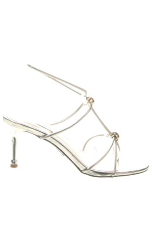 Sandále Steve Madden, Veľkosť 38, Farba Zlatistá, Cena  69,00 €, #137218143