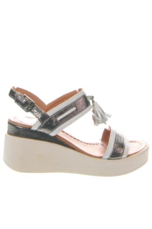 Szandálok Unbranded, Méret 38, Szín Sokszínű, Ár 9 053 Ft, #137229090