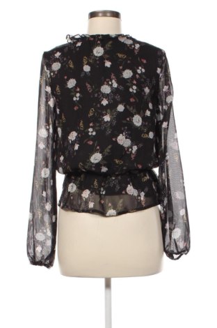 Γυναικεία μπλούζα Colloseum, Μέγεθος M, Χρώμα Πολύχρωμο, Τιμή 0,99 €
