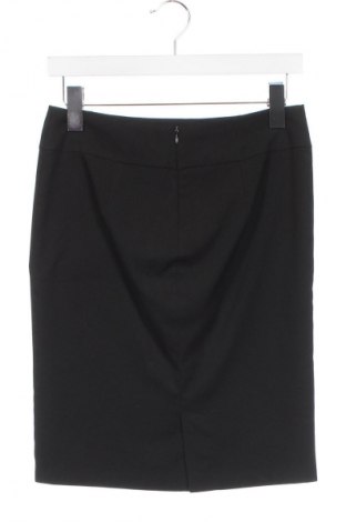 Sukně United Colors Of Benetton, Velikost M, Barva Černá, Cena  59,00 Kč