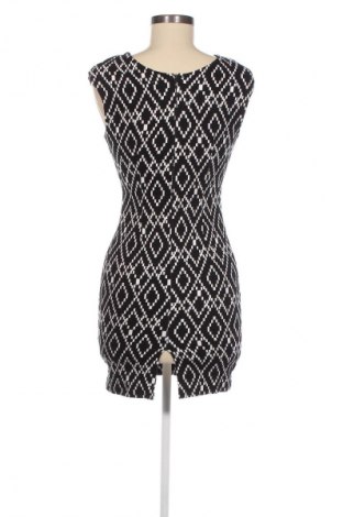 Šaty  Oviesse, Velikost M, Barva Černá, Cena  149,00 Kč