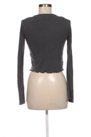 Дамска блуза Bershka, Размер M, Цвят Сив, Цена 2,55 €