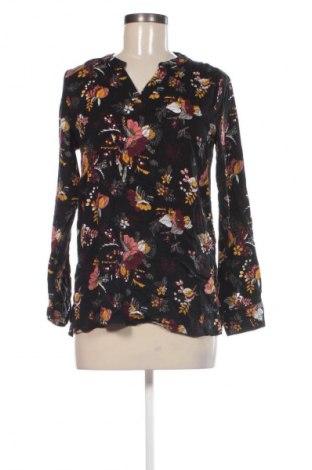 Bluzka damska Esmara, Rozmiar M, Kolor Kolorowy, Cena 7,99 zł