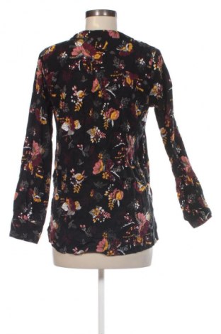 Bluzka damska Esmara, Rozmiar M, Kolor Kolorowy, Cena 7,99 zł