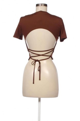 Γυναικεία μπλούζα NA-KD, Μέγεθος M, Χρώμα Καφέ, Τιμή 4,99 €