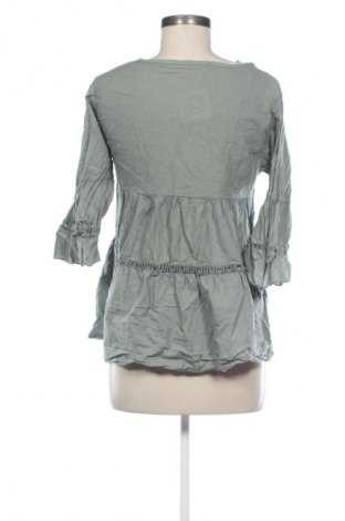 Γυναικεία μπλούζα NEW COLLECTION, Μέγεθος M, Χρώμα Πράσινο, Τιμή 2,99 €