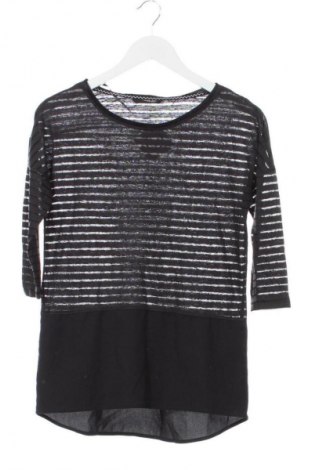 Dámska blúza ONLY, Veľkosť XS, Farba Viacfarebná, Cena  1,95 €