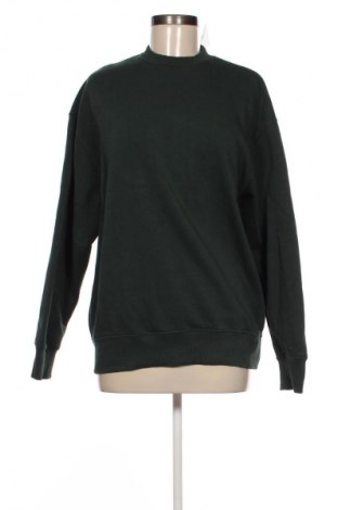 Γυναικεία μπλούζα Pull&Bear, Μέγεθος S, Χρώμα Πράσινο, Τιμή 3,99 €