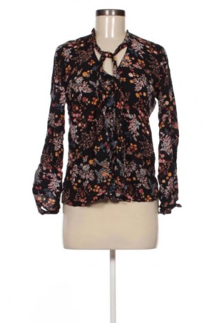 Damen Shirt Stradivarius, Größe S, Farbe Mehrfarbig, Preis 1,99 €