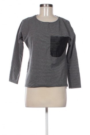 Női blúz Unbranded, Méret S, Szín Sokszínű, Ár 669 Ft