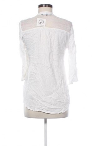 Γυναικεία μπλούζα Vero Moda, Μέγεθος M, Χρώμα Λευκό, Τιμή 1,99 €