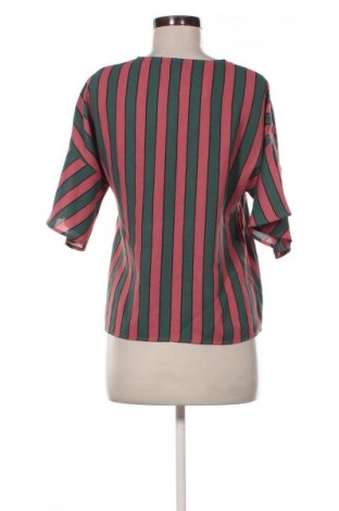 Cămașă de femei Unbranded, Mărime M, Culoare Multicolor, Preț 21,99 Lei