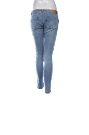 Damen Jeans Calliope, Größe M, Farbe Blau, Preis 2,99 €
