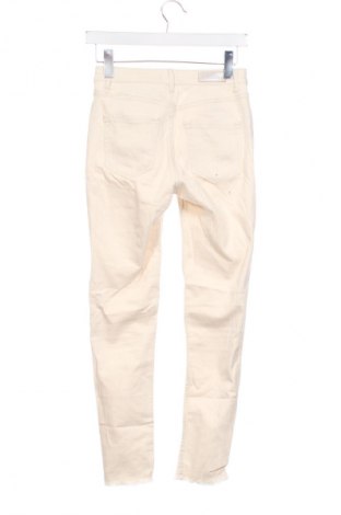 Blugi de femei ONLY, Mărime S, Culoare Ecru, Preț 13,99 Lei
