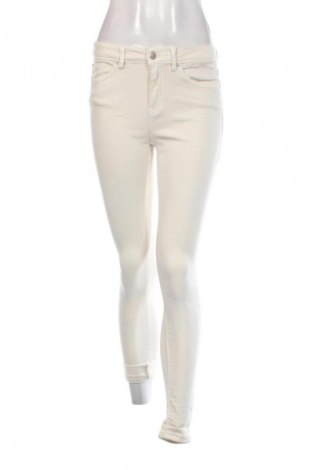 Γυναικείο Τζίν Unbranded, Μέγεθος M, Χρώμα Εκρού, Τιμή 14,99 €