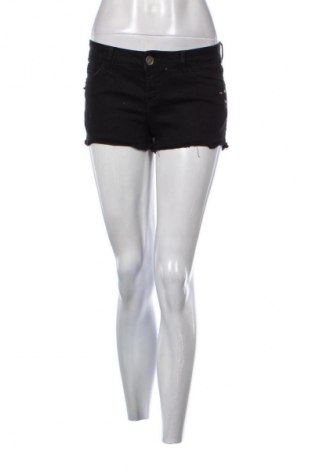 Dámské kraťasy  Bershka, Velikost S, Barva Černá, Cena  49,00 Kč