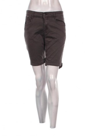 Дамски къс панталон Blind Date, Размер S, Цвят Сив, Цена 2,04 €