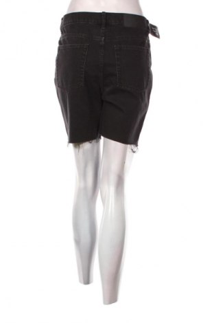 Dámské kraťasy  Cheap Monday, Velikost XL, Barva Černá, Cena  439,00 Kč