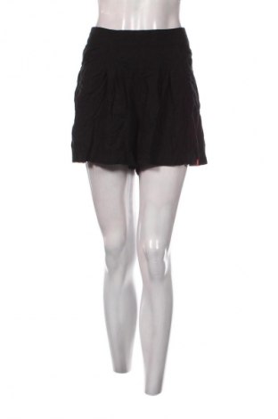 Damen Shorts Edc By Esprit, Größe M, Farbe Schwarz, Preis 3,99 €