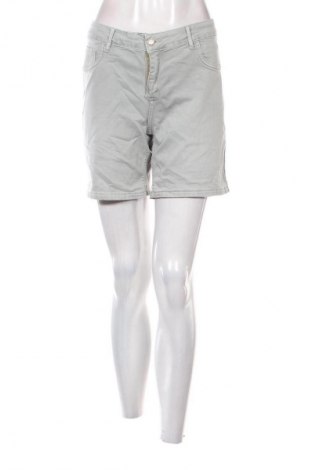 Damen Shorts Fashion, Größe M, Farbe Mehrfarbig, Preis 2,99 €